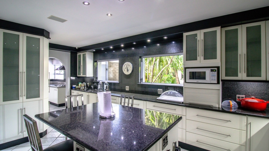 4 Bedroom Property for Sale in Nahoon Valley Park Eastern Cape